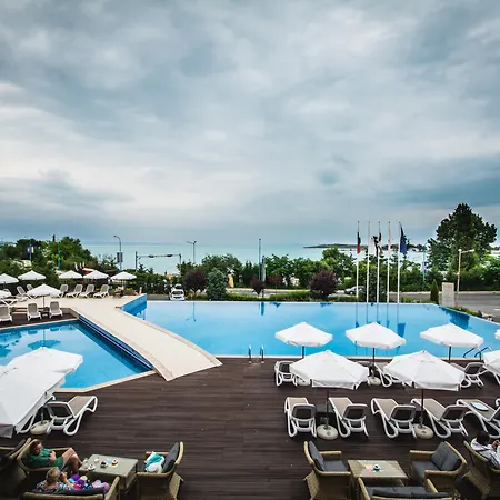 Santa Marina Village 4* Szozopol