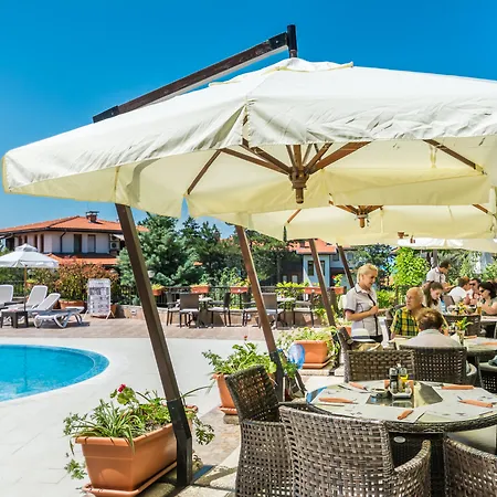 Santa Marina Village 4* Szozopol