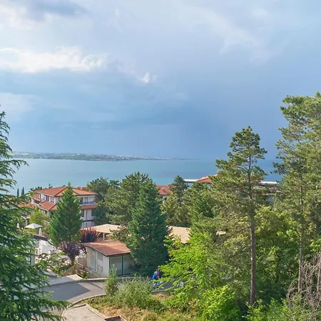 Üdülőközpont Santa Marina Village Szozopol