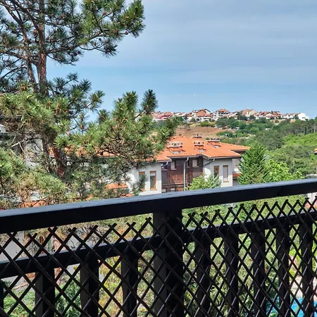 Santa Marina Village Üdülőközpont 4*